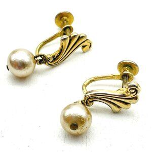Fluted Scroll Pearl Drop Earrings Gold Tone Screw Back Classic Career Cosplay